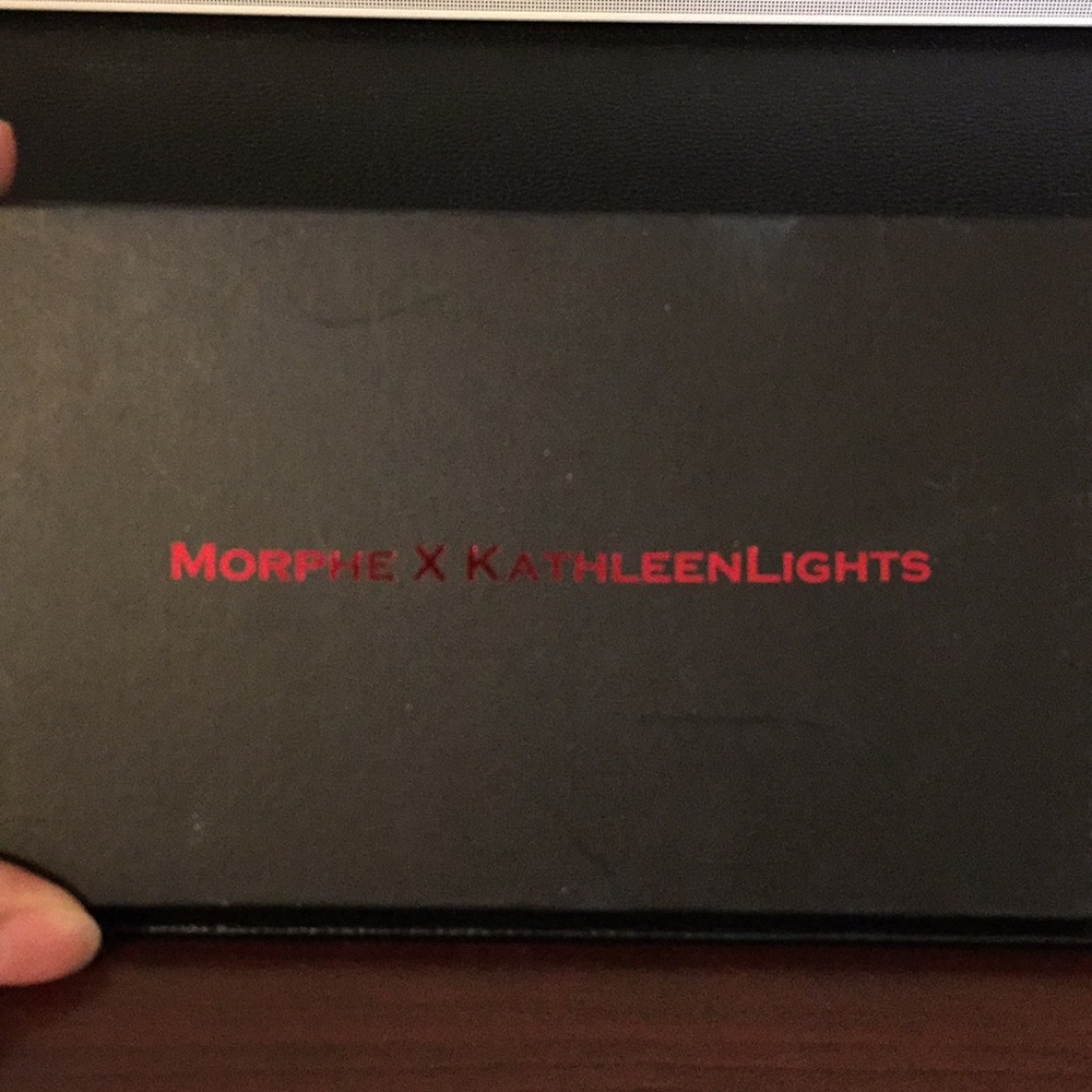 Morphe x Kathleen Lights eyeshadow palette